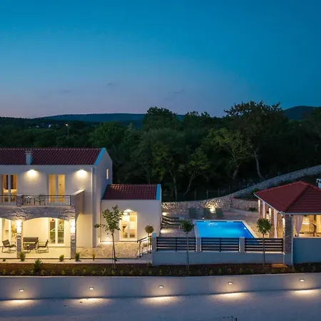 Domus Alba A Tranquil Family Hideaway With Private Pool Primorski Dolac