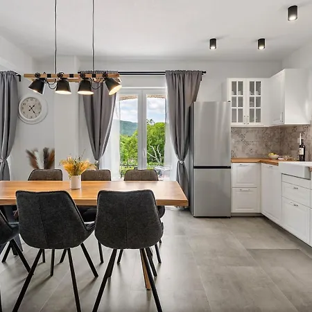 Vila Domus Alba A Tranquil Family Hideaway With Private Pool Primorski Dolac