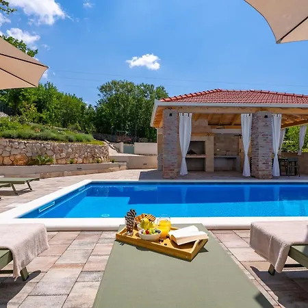 New! Domus Alba - A Tranquil Family Hideaway With Private Pool * Primorski Dolac